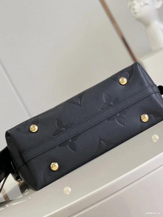 WIS VUITTON LOUIS CARRYALL PM 0816